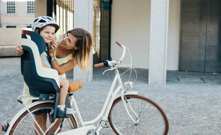 Детское кресло на велосипед bobike