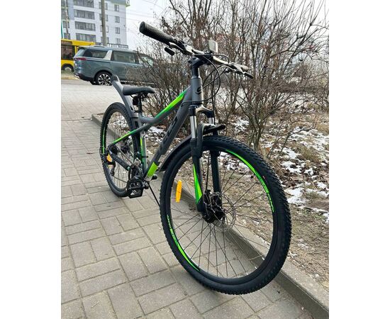 Велосипед Stels Navigator 710 27.5MD (серый/зелёный), Цвет: зелёный, Размер рамы: 18", изображение 3