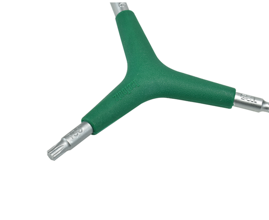 Ключ-звездочка "Torx" Y-тип IceToolz #70T2 (T25/T30/T40), изображение 2 Ключ-звездочка "Torx" Y-тип IceToolz #70T2 (T25/T30/T40), изображение 2