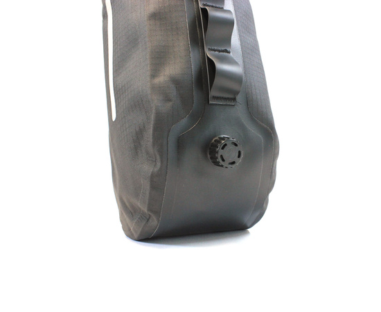 Велосумка водонепроницаемая на вилку TOURBIKE 888-001 (7 л, черный), изображение 4