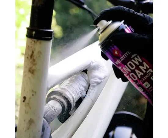 Очиститель для рамы, колес, вилок и трансмиссии WELDTITE Snow Foam Bike Cleaner (спрей пенообразный, универсальный 500 мл), изображение 3