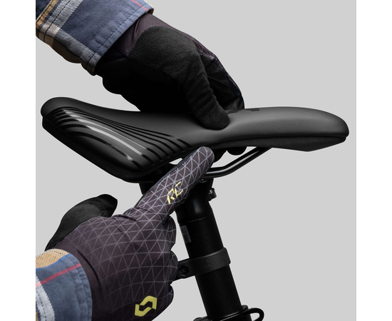 Седло CLUXX Stradio 100 183x266мм Black, изображение 4